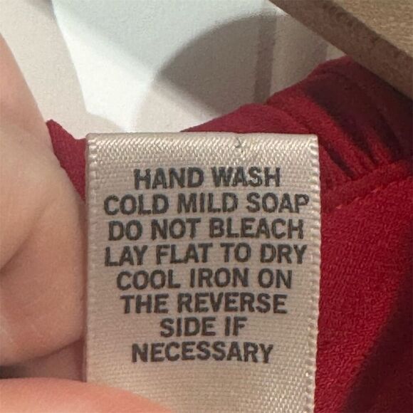 Cache Red Halter Top XS Rhinestone Neckline Glam Y2K Clubwear Party Blouse VTG - Picture 8 of 8